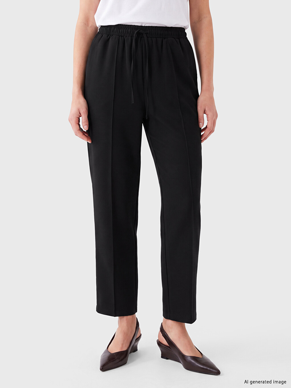 Siyah Beli Lastikli Loose Fit Kadın Pantolon-1