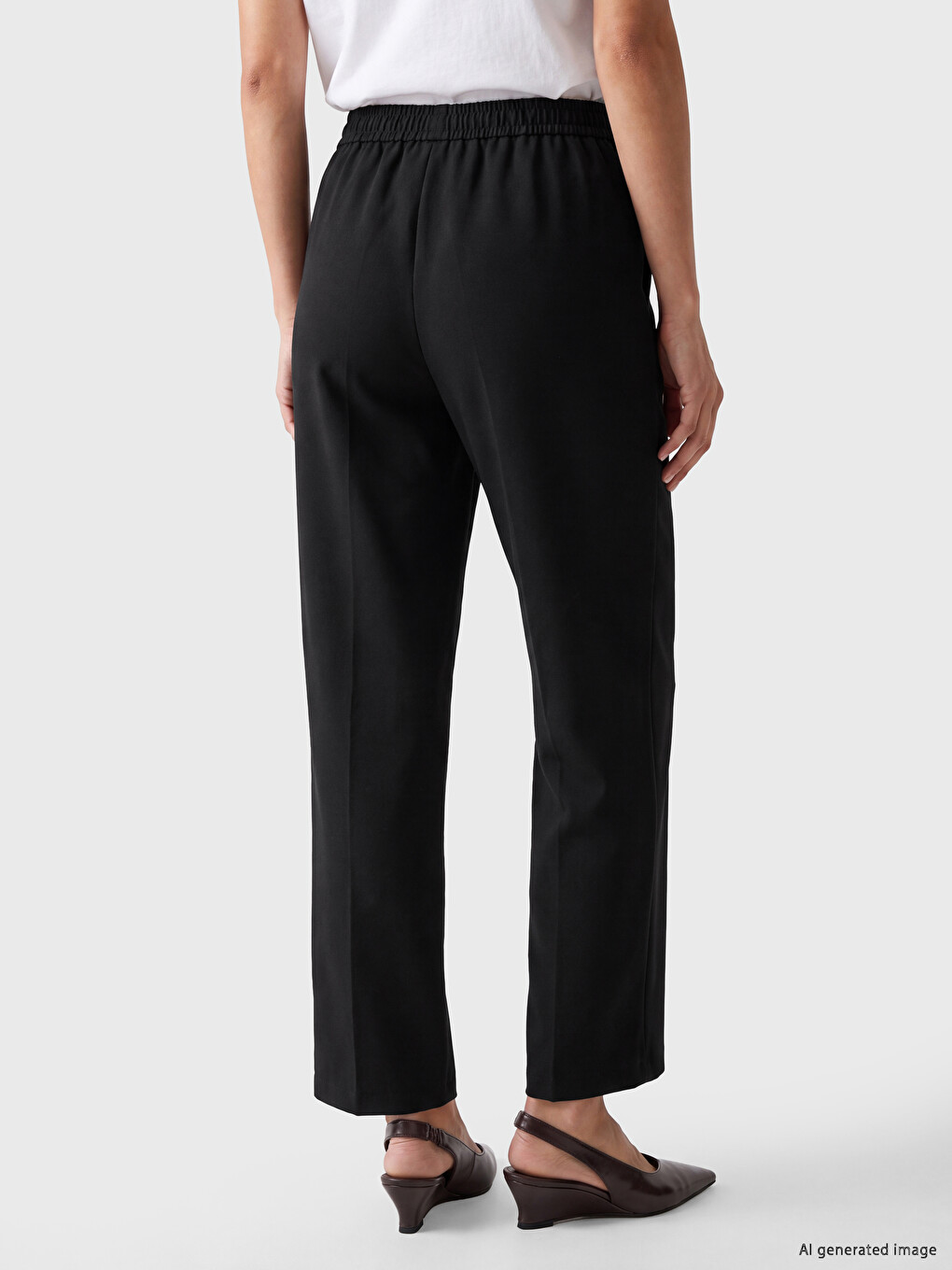 Siyah Beli Lastikli Loose Fit Kadın Pantolon-3