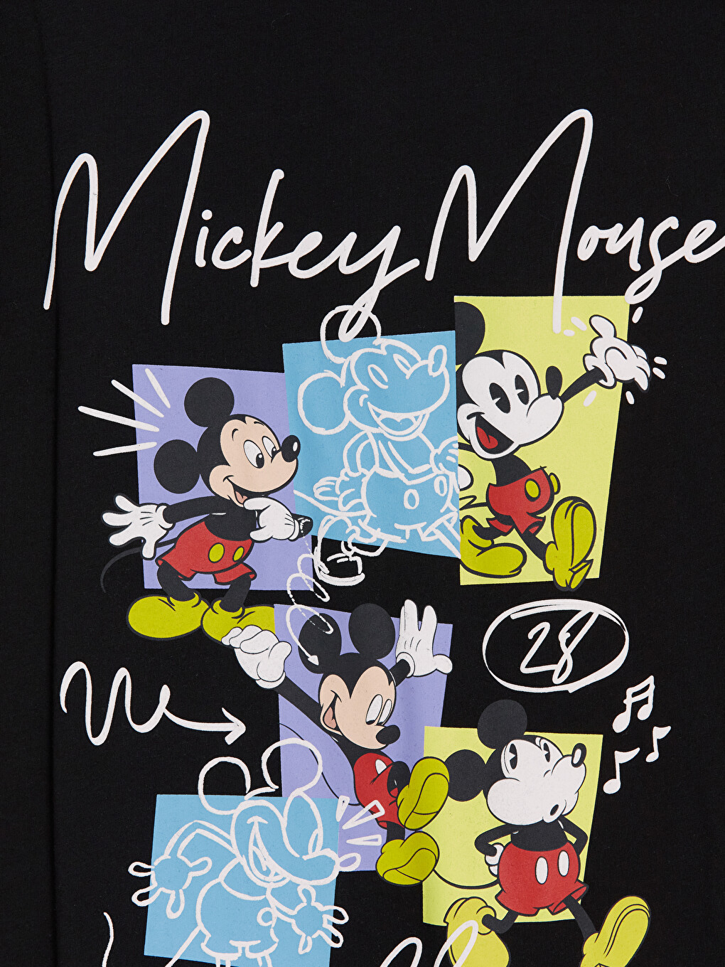 Siyah Mickey Mouse Baskılı Kadın Tişört-5
