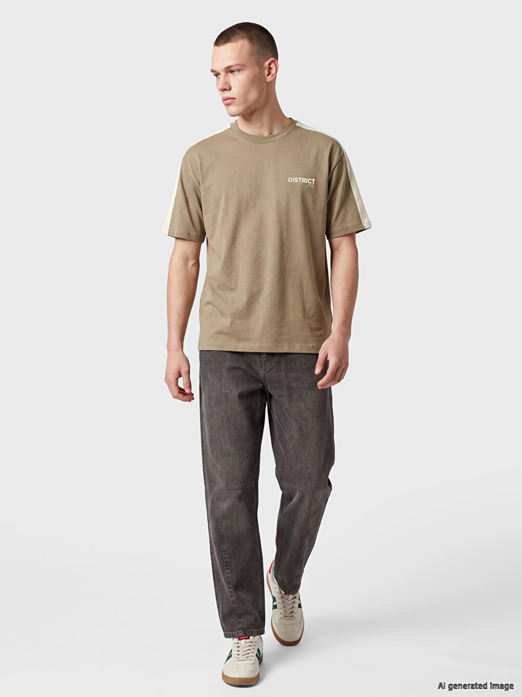 Kahverengi Oversize Fit Bisiklet Yaka Baskılı Erkek Tişört-1