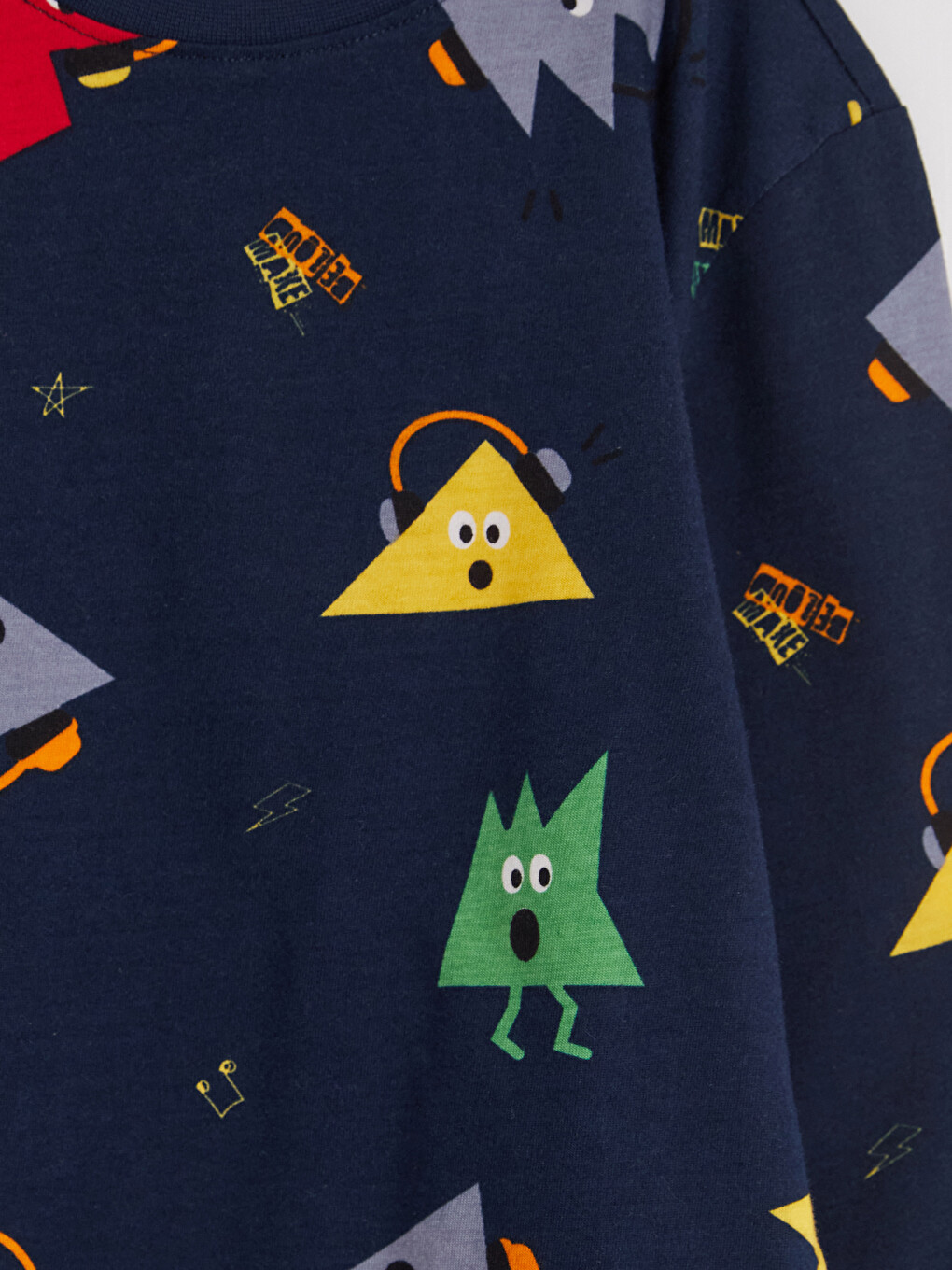 Printed Boys' Pyjamas Set-5