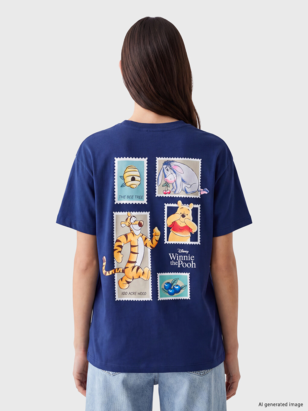 Lacivert Winnie The Pooh Baskılı %100 Pamuklu Kadın Tişört-3