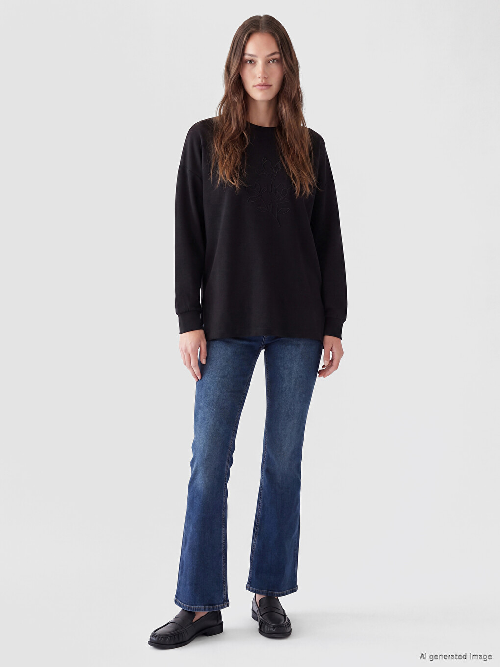 Siyah Nakışlı Soft Touch Kadın Sweatshirt Tunik-1