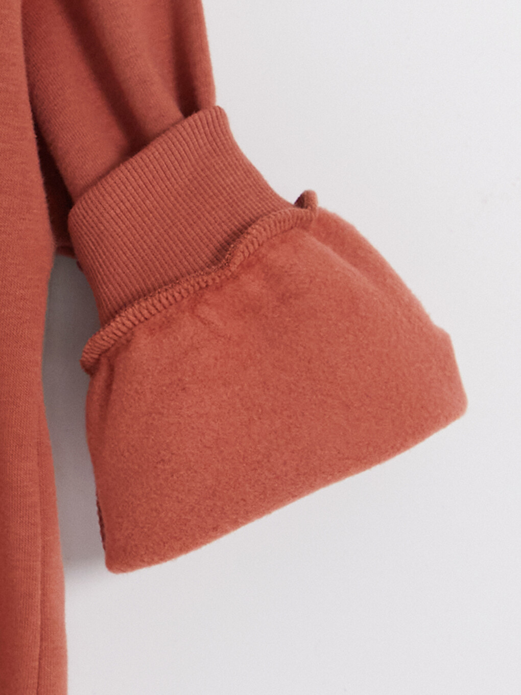 Kahverengi Bebe Yaka Çiçekli Kız Çocuk Kalın Sweatshirt-3