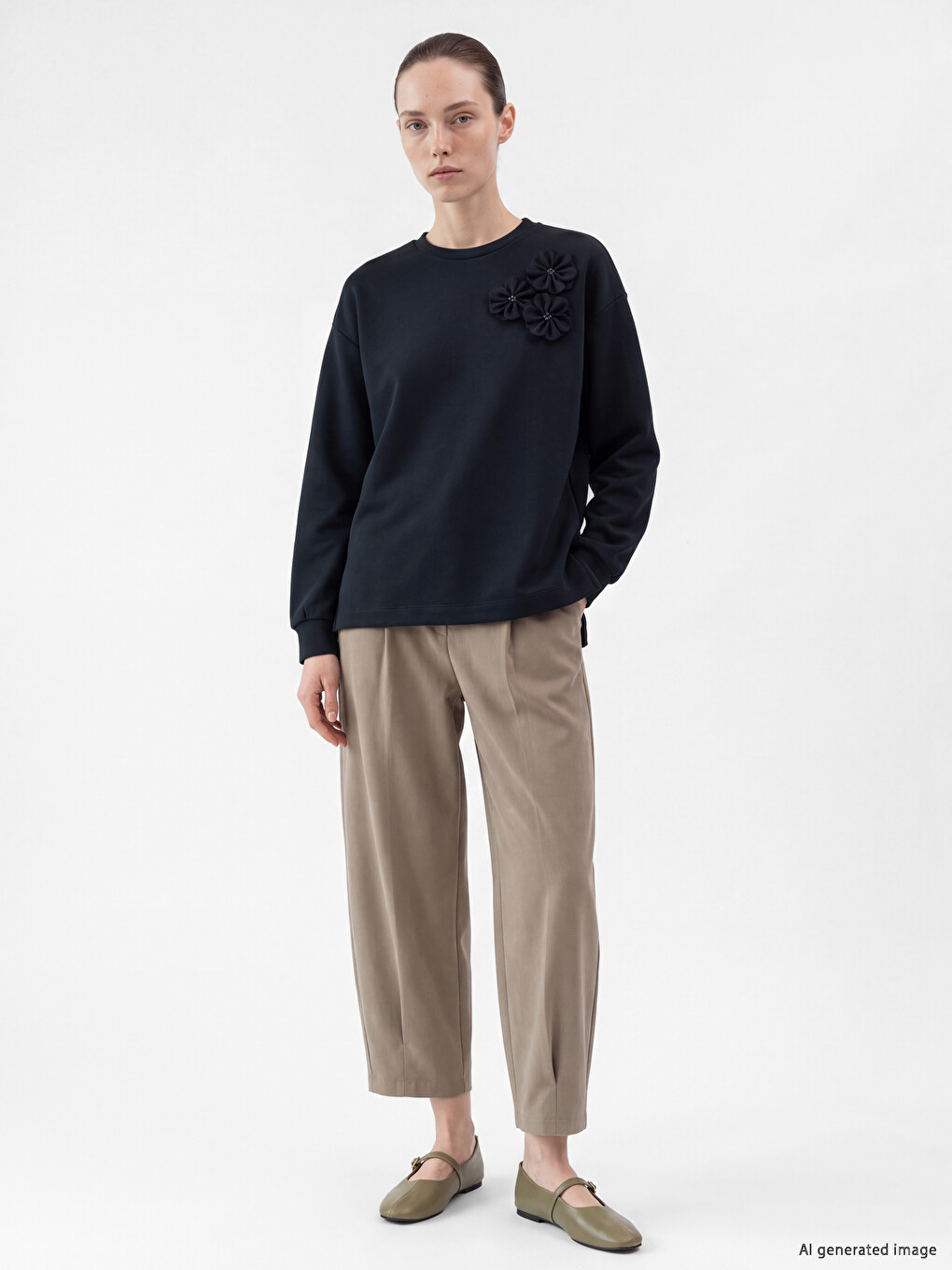 Lacivert Çiçekli Soft Touch Kadın Sweatshirt-1