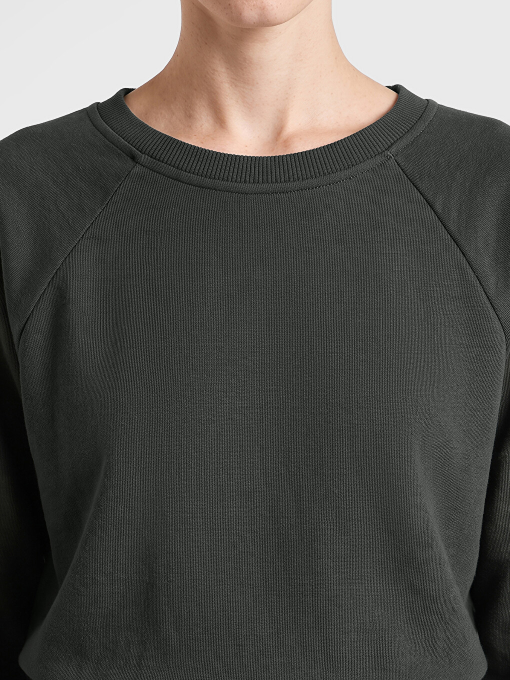 Yeşil Bisiklet Yaka Kadın Sweatshirt-2