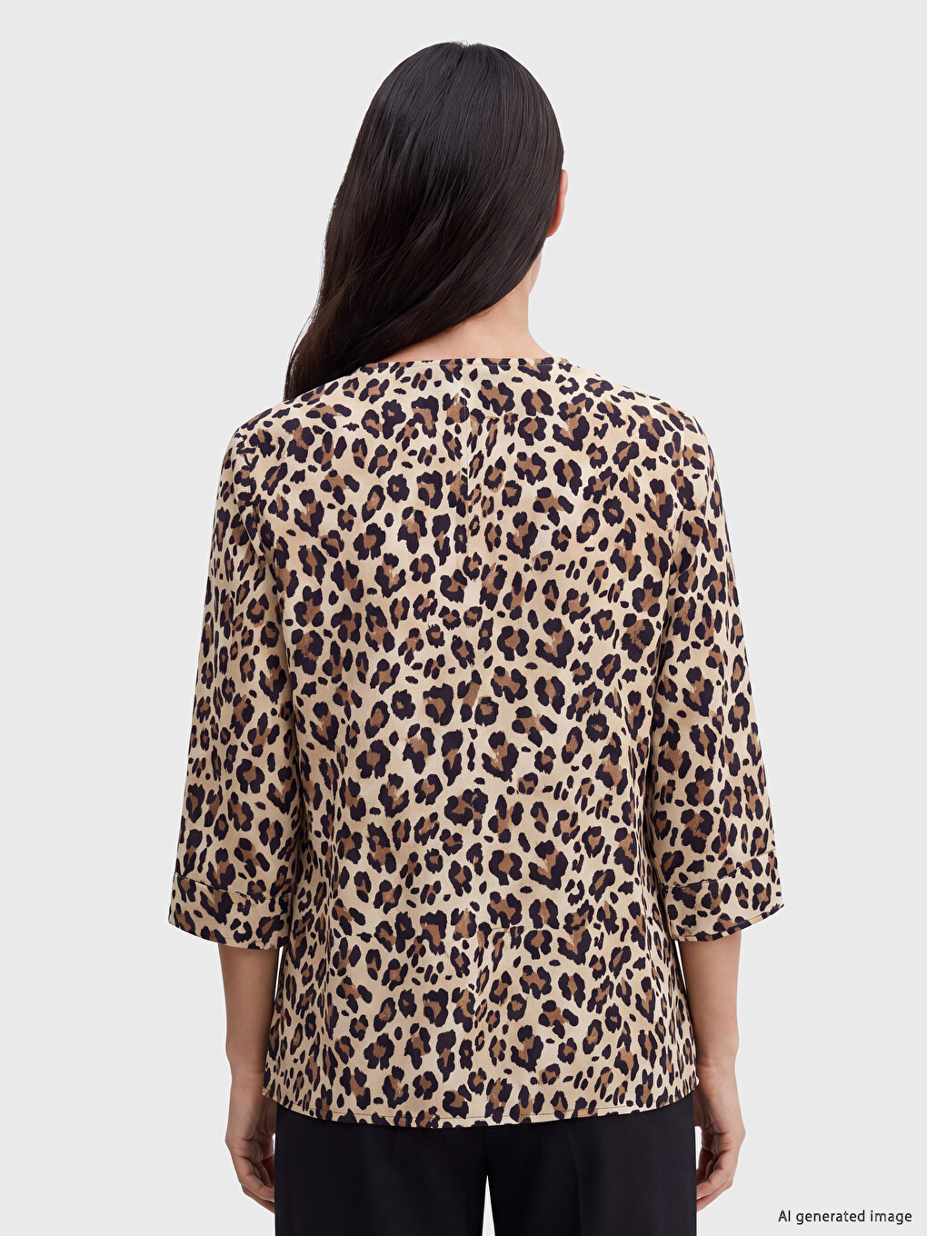 V Yaka Leopar Desenli Bluz-3