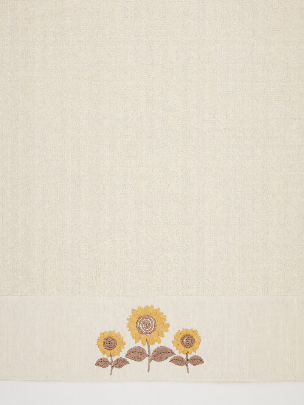 Bej Nakışlı Pamuklu Yüz Havlusu 50x80 Cm-1