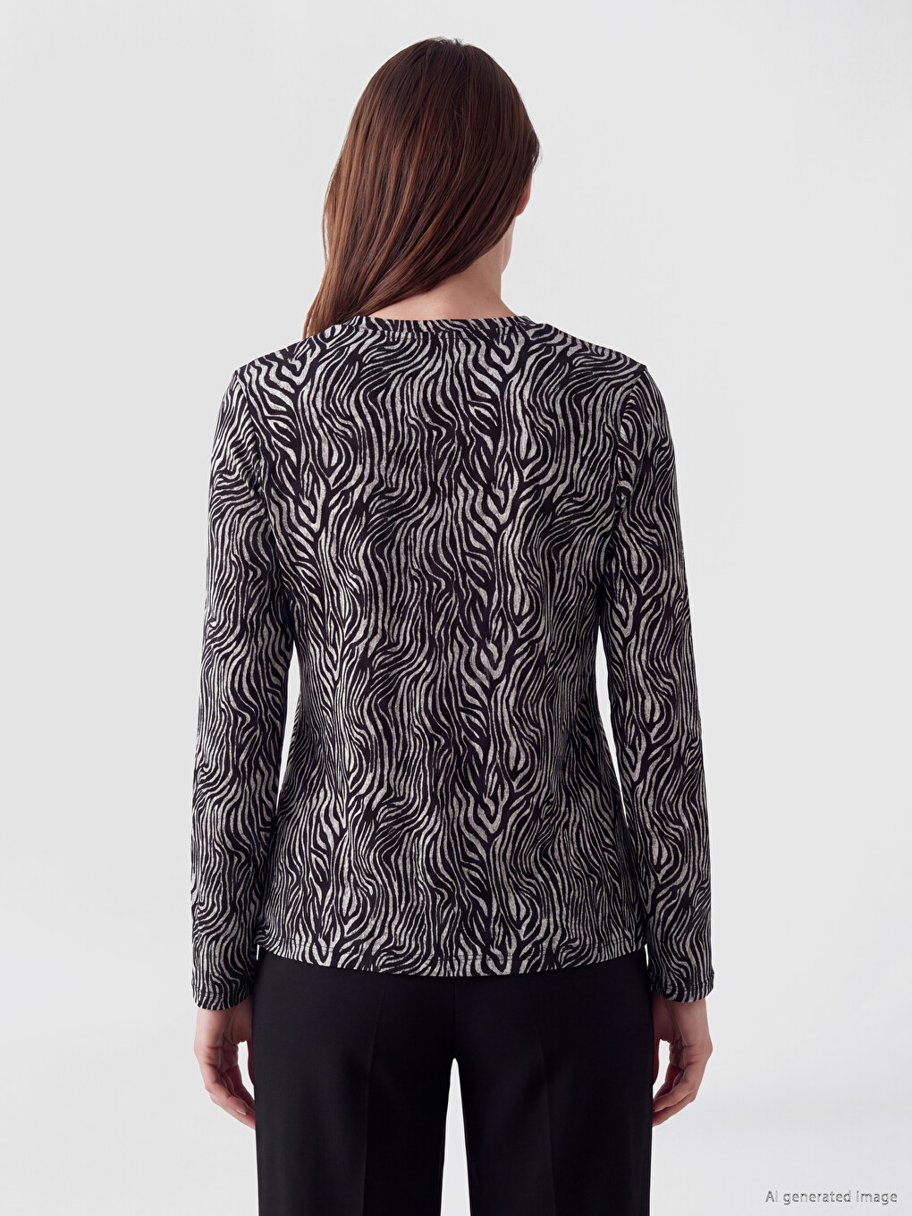Crew Neck Patterned Blouse-3