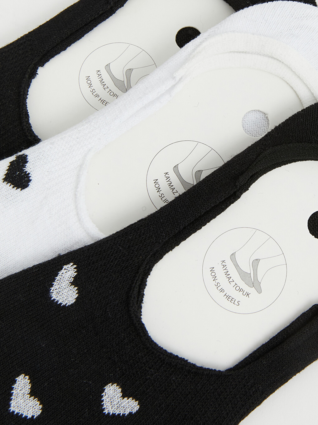 Woman Black Invisible Socks-1
