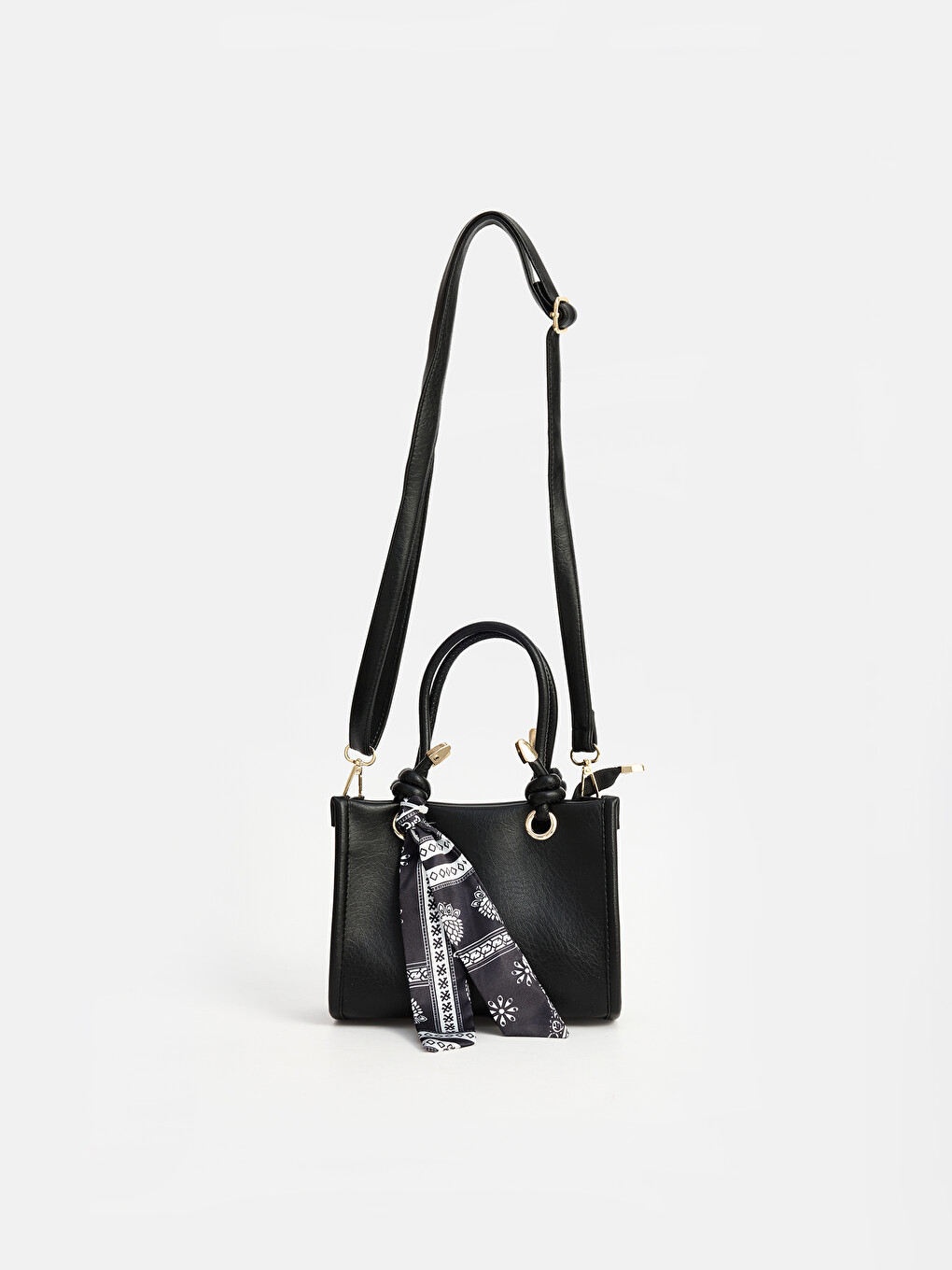 Woman Black Shoulder Bag