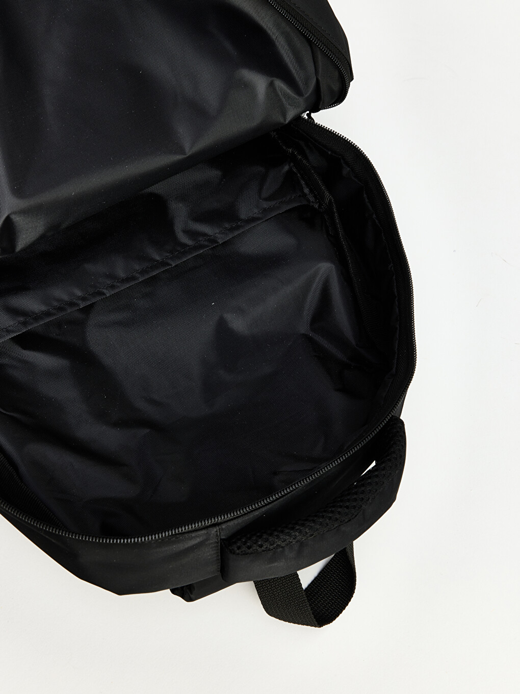 Woman Black Shoulder Bag-4