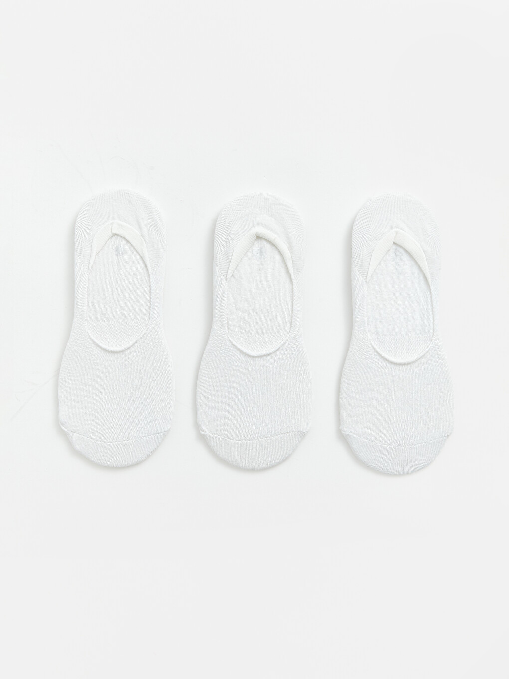 Woman White Invisible Socks