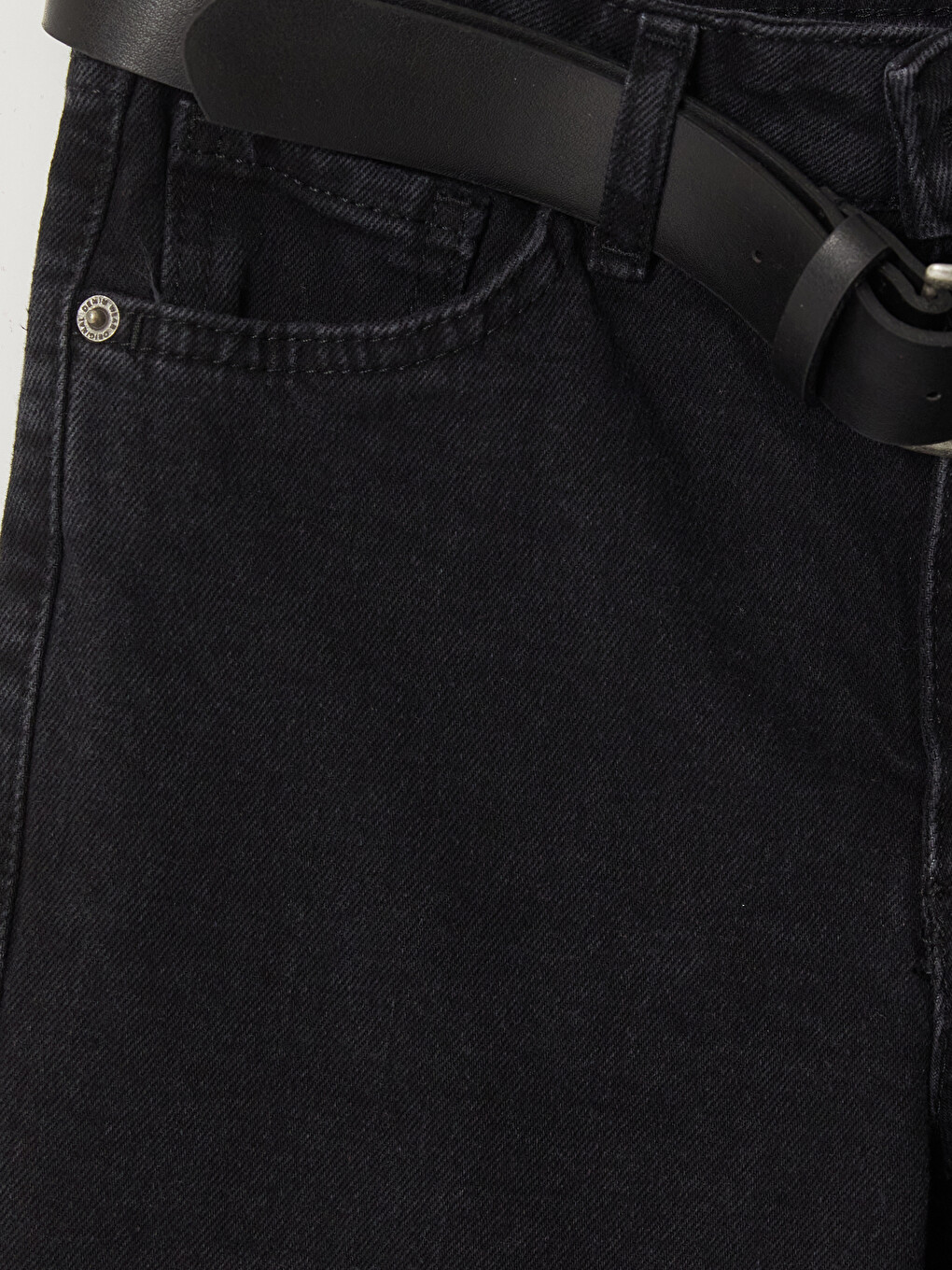 Siyah Beli Kemerli Culotte Fit Kadın Jean Pantolon-1