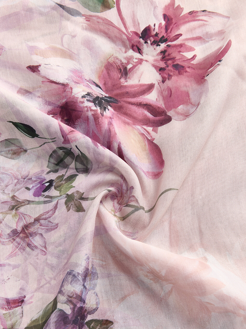 Woman Pink Large Scarf-2