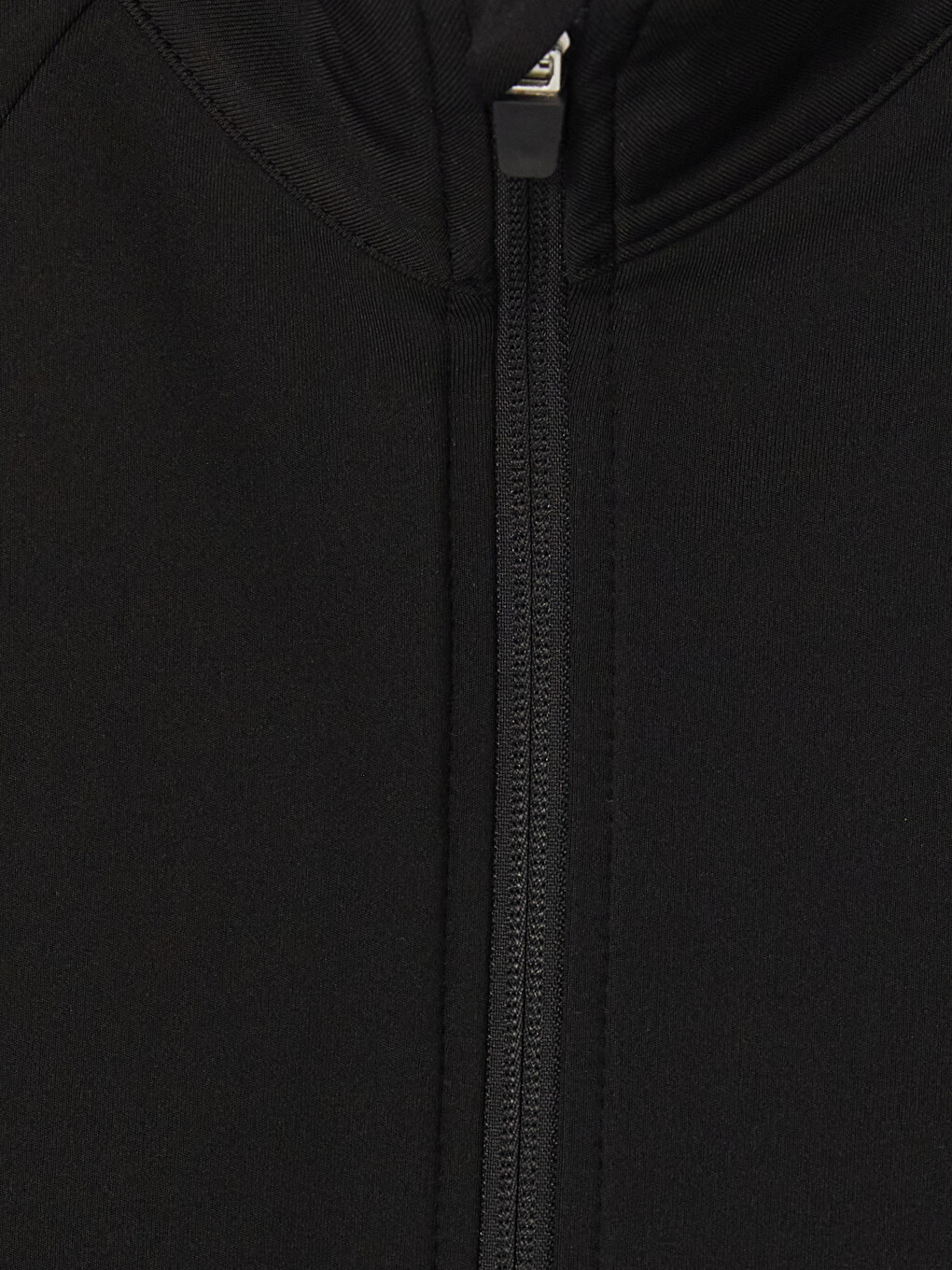Siyah Dik Yaka Kadın Fermuarlı Sweatshirt-6