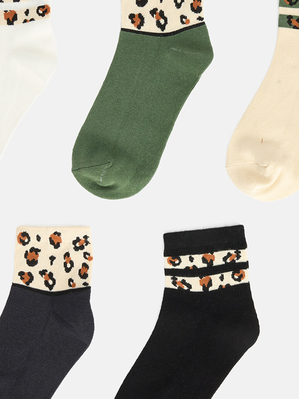 Woman Ecru Ankle Socks-1