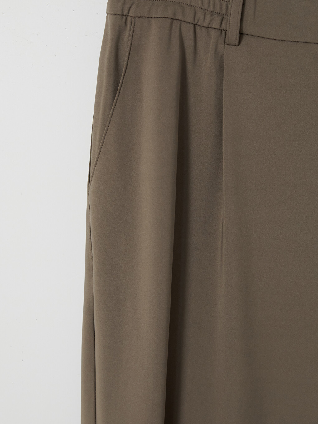 Bej Loose Fit Erkek Pileli Pantolon-2