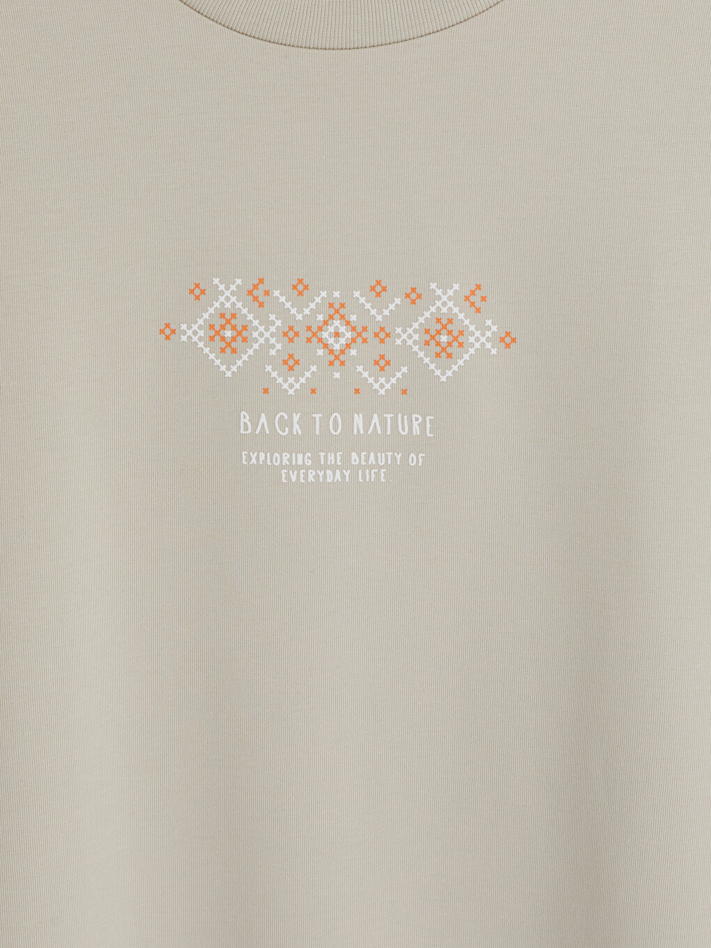 Gri Bisiklet Yaka Nakışlı Sweatshirt-4