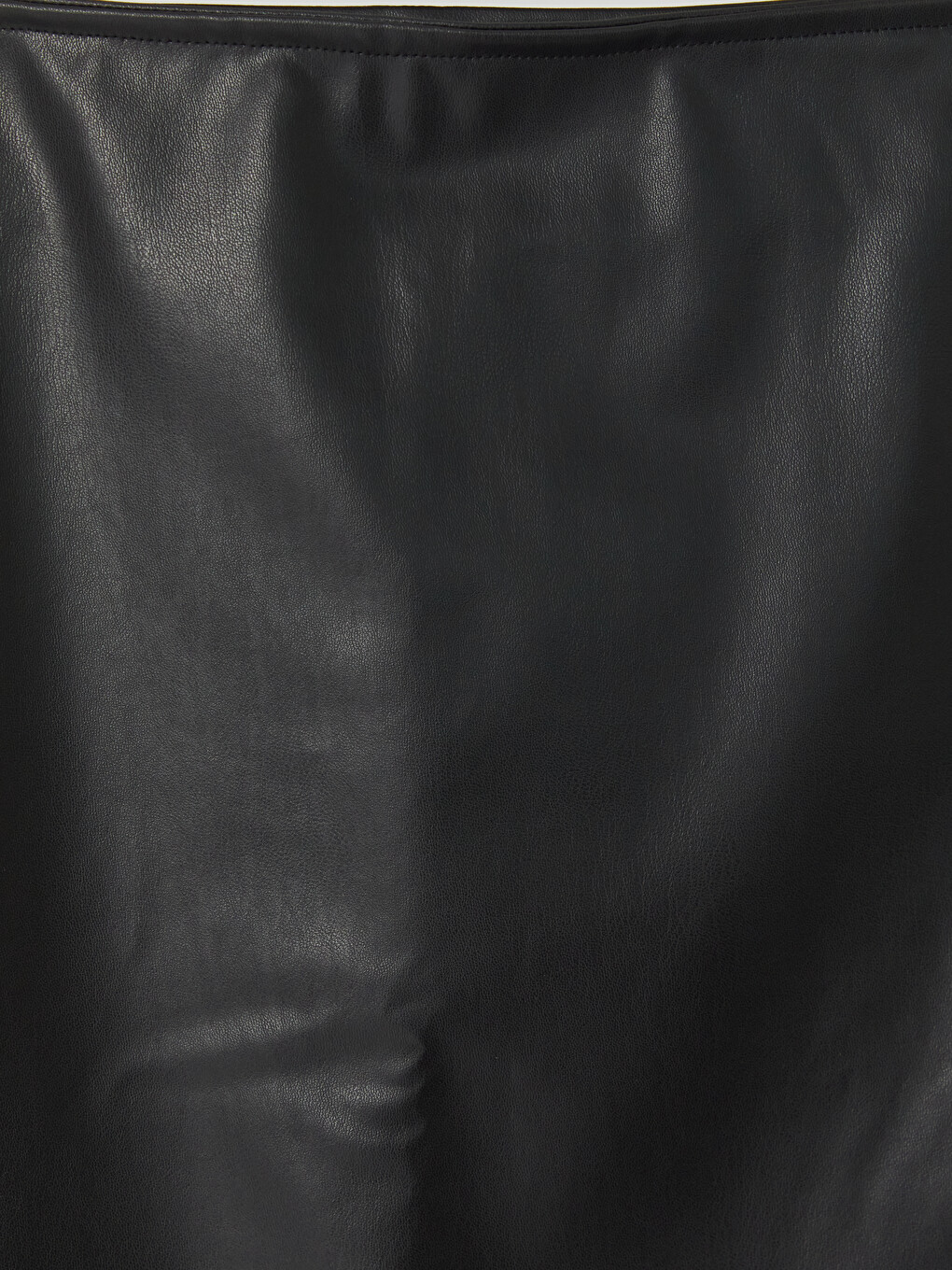 Plus Size Faux Leather Mini Skirt-4