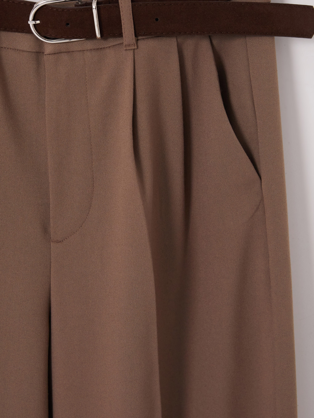 Belted Women's Pleated Fabric Trousers-2