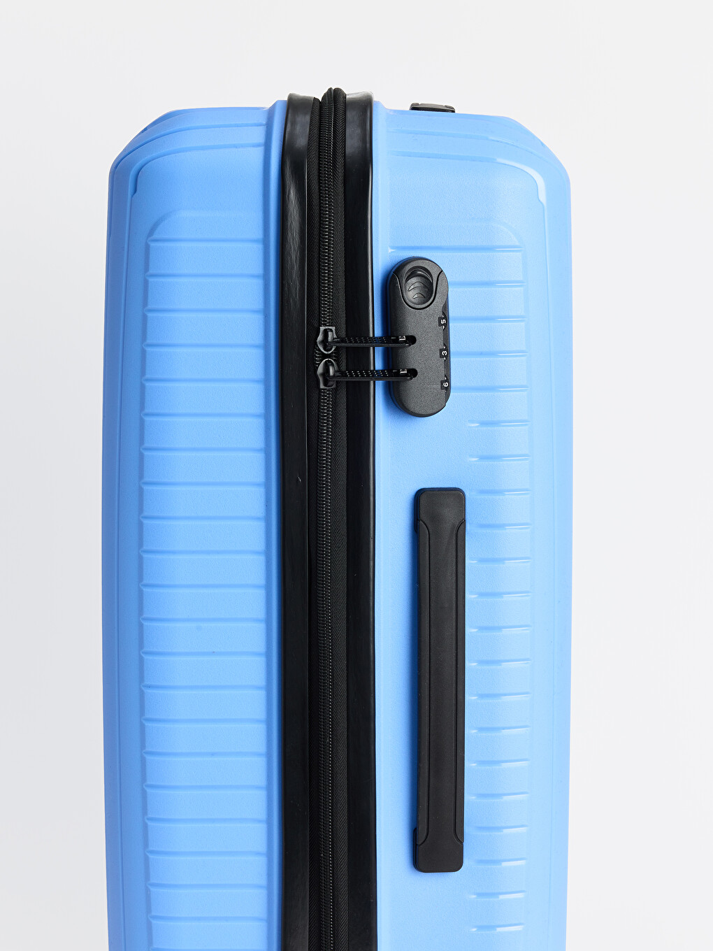 Lock Detailed Large Size Suitcase-3