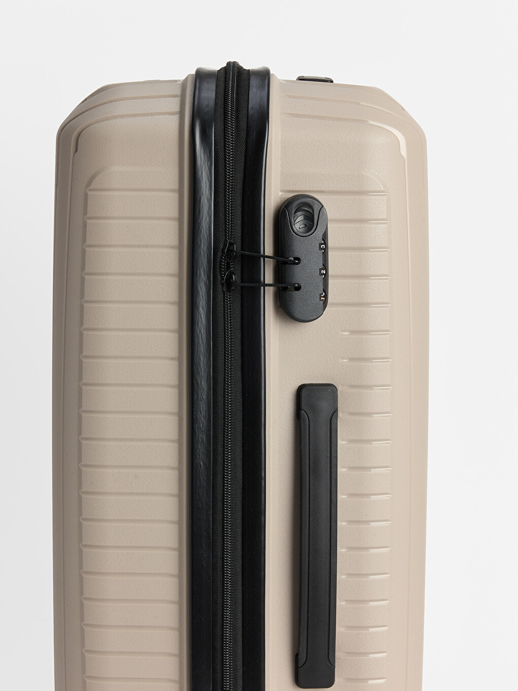 Lock Detailed Large Size Suitcase-3