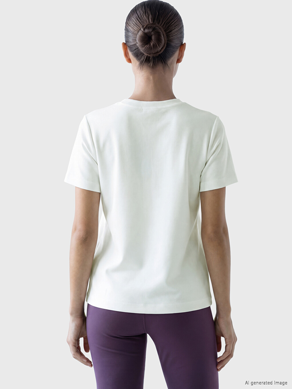 Ekru Soft Touch Kadın Spor Tişört-3