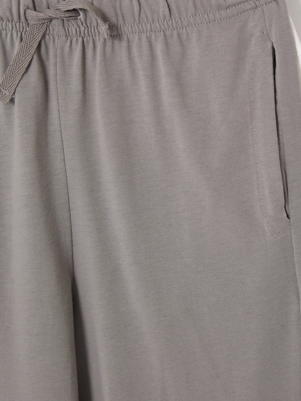Beyaz Baskılı Erkek Çocuk Pijama Takımı-6