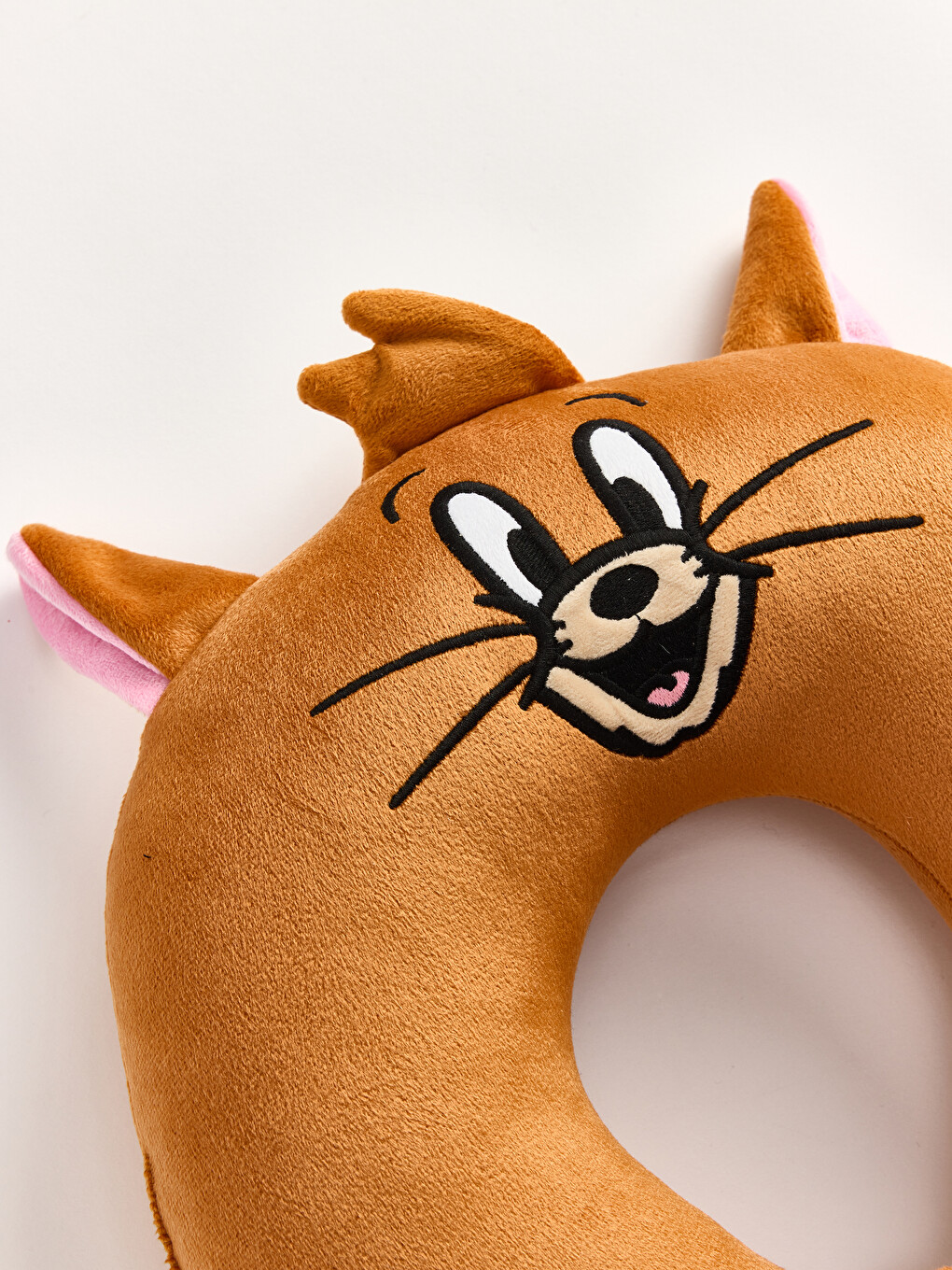 Tom And Jerry Figured Child Neck Pillow-3