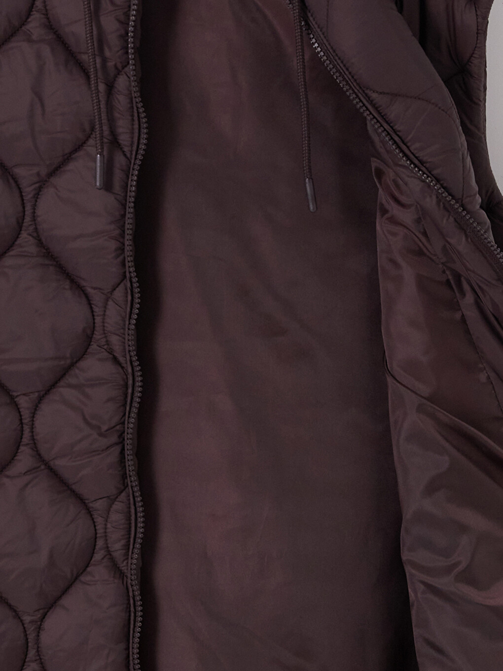 Hooded Quilted Women's Puffer Vest-4