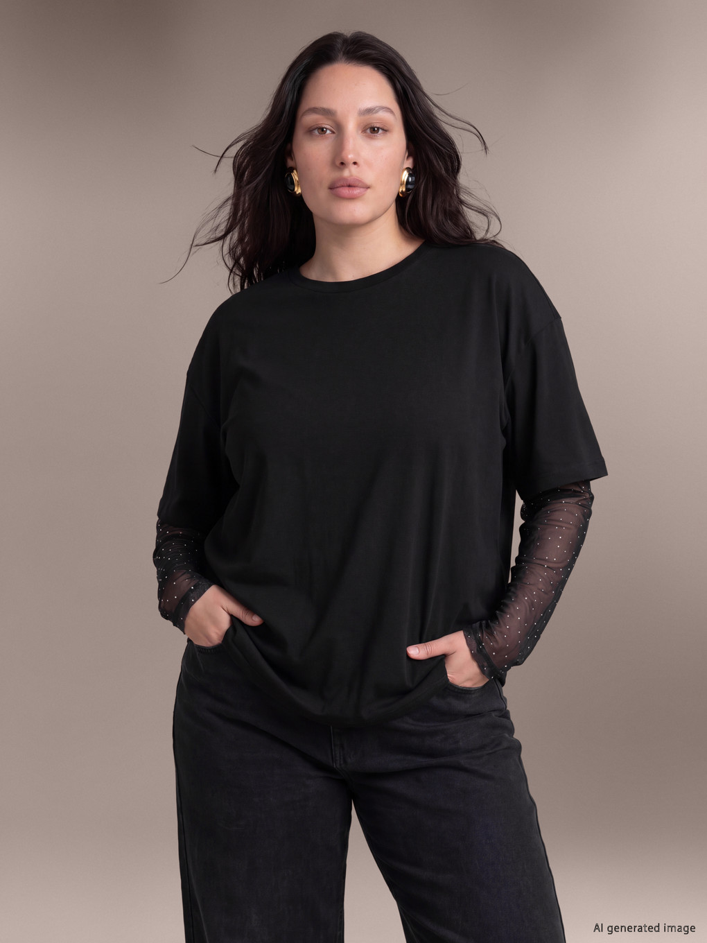 تیشێرت ژنانه‌ی تۆڵ بۆ گەورە سایز