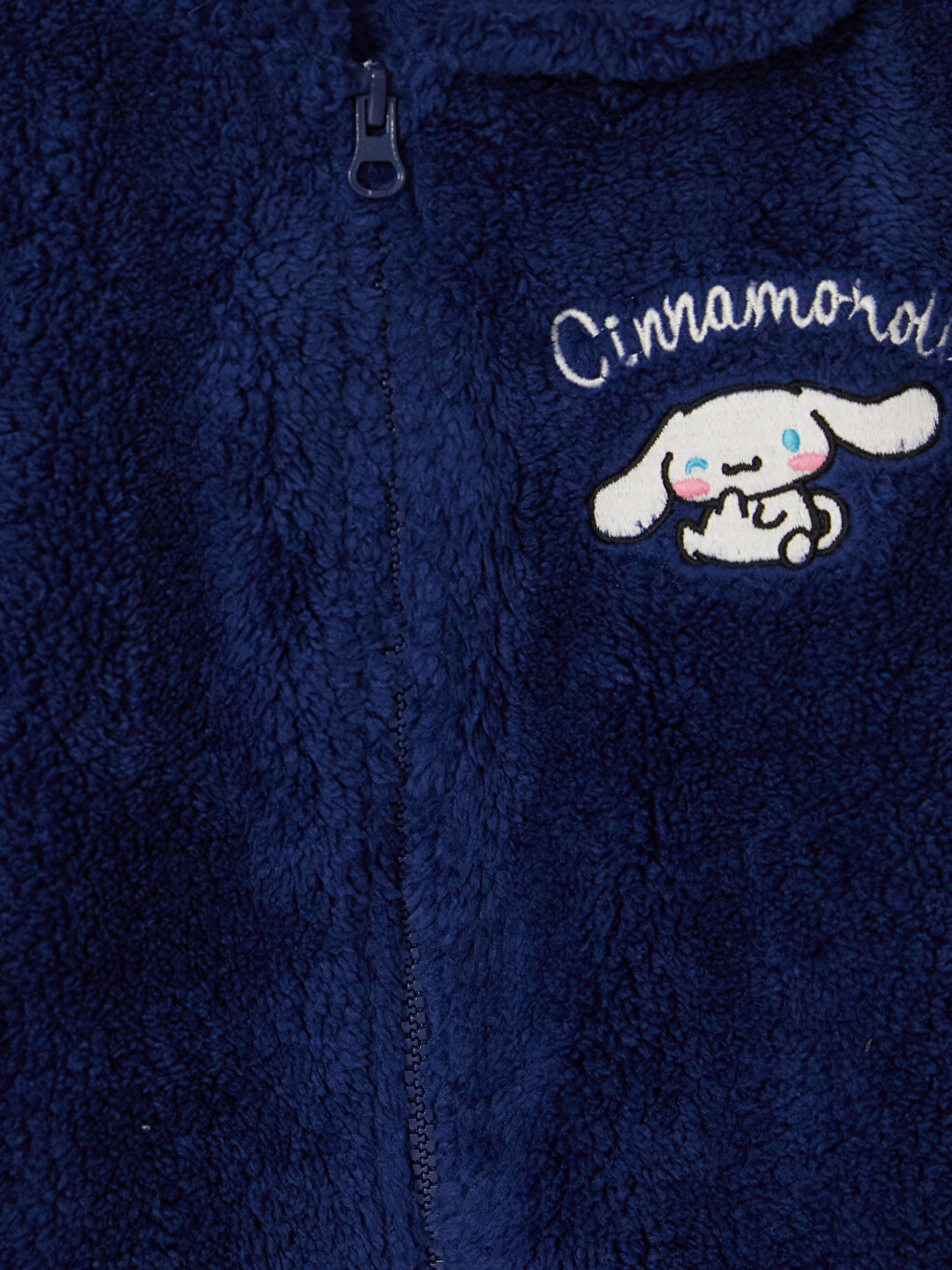 Cinnamoroll Embroidered Girls' Plush Sweatshirt-1