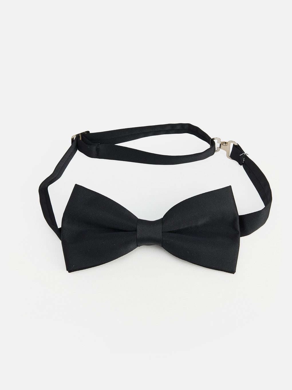 Man Black Bow Tie-1