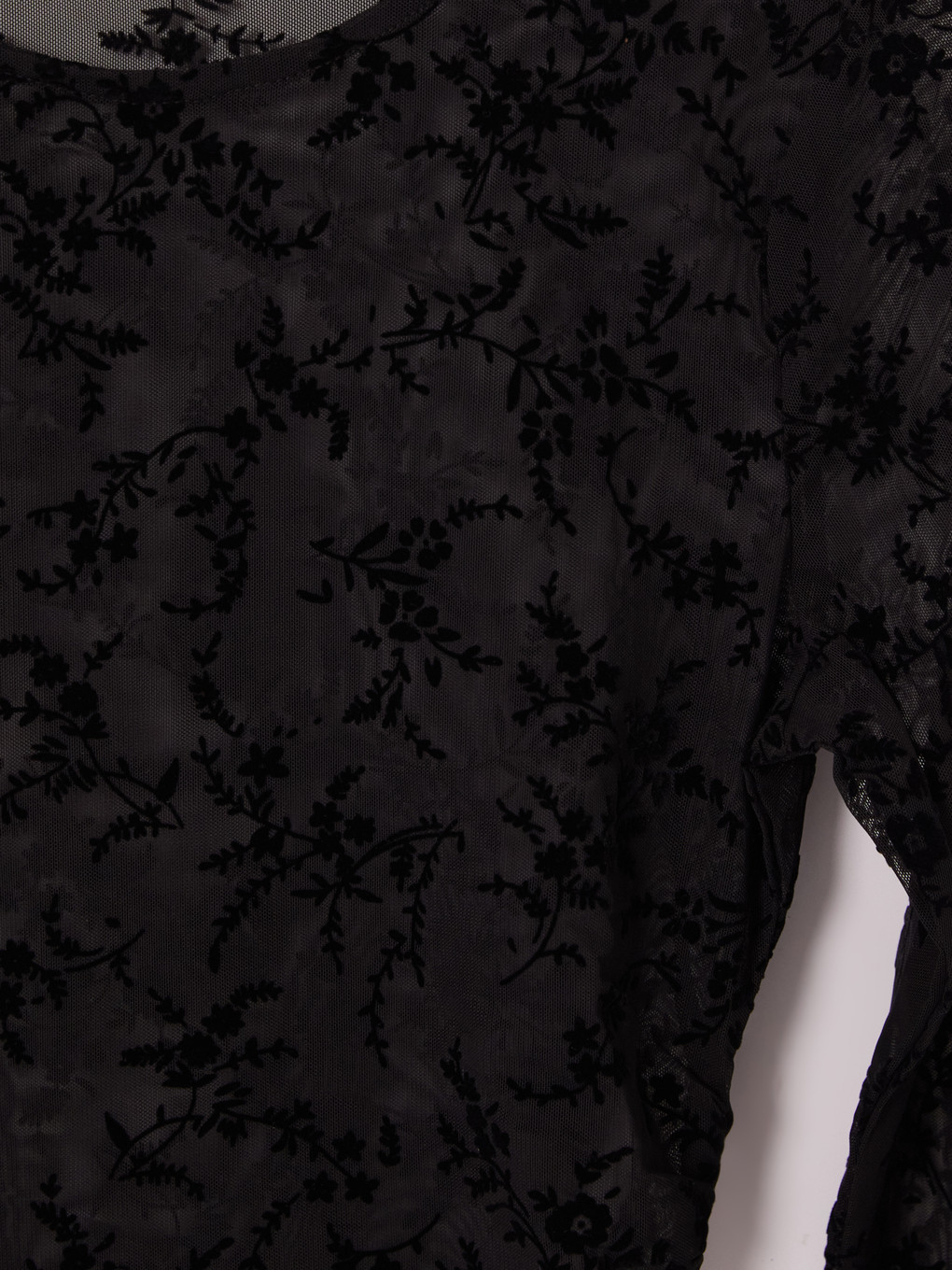 Crew Neck Lace Blouse-2