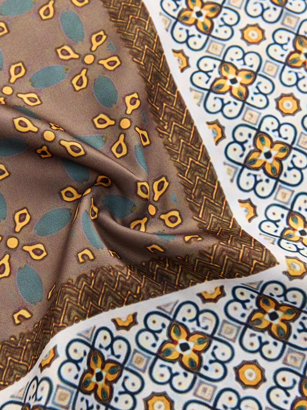Patterned Women's Scarf-3