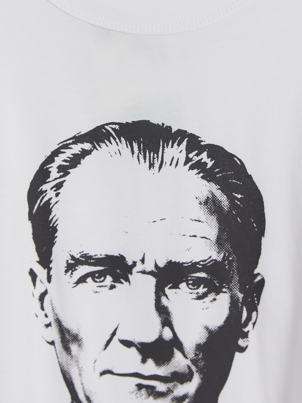 Beyaz Atatürk Baskılı Erkek Çocuk Tişört-1