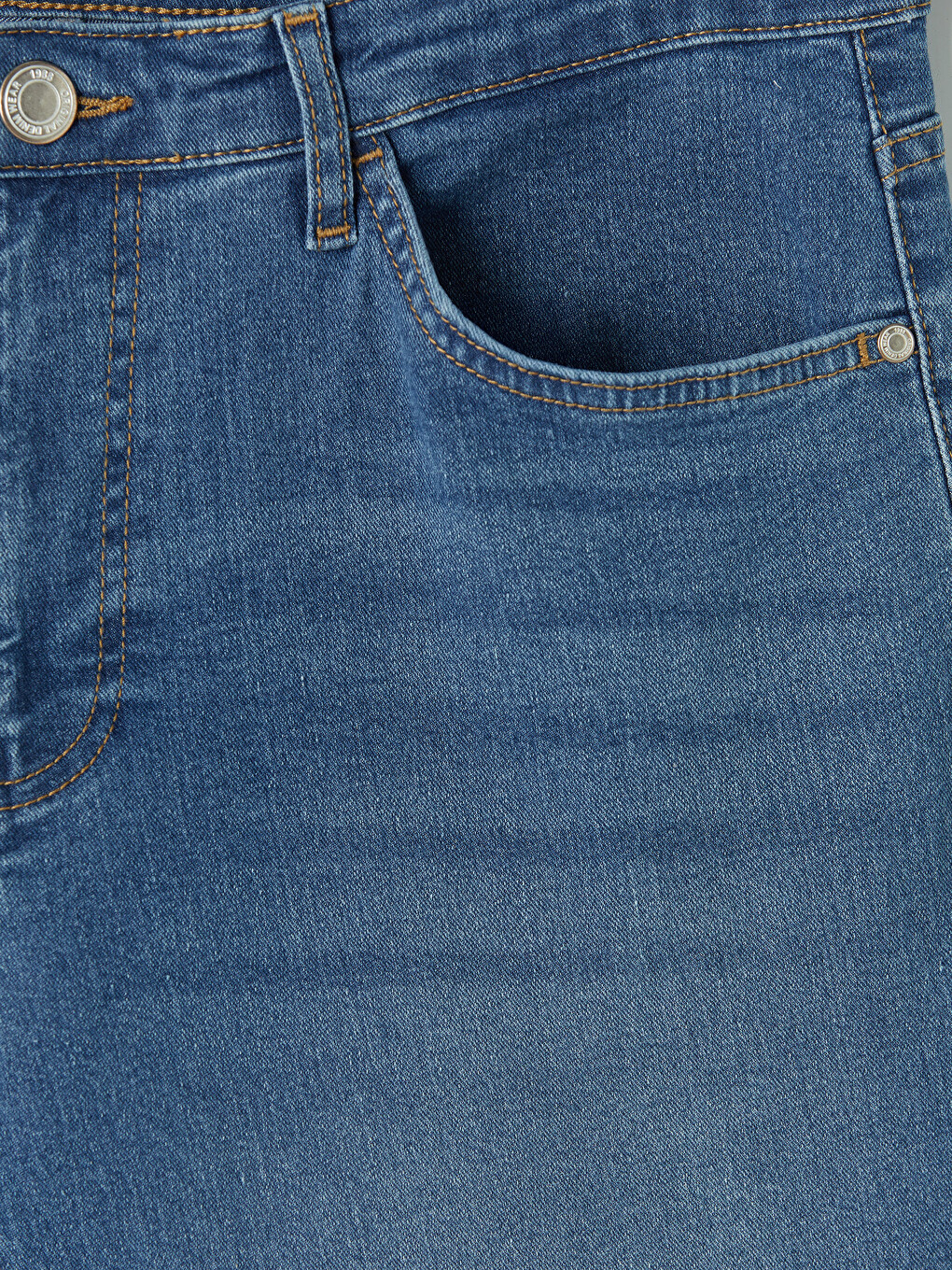 790 Relaxed Fit Men's Jeans-5