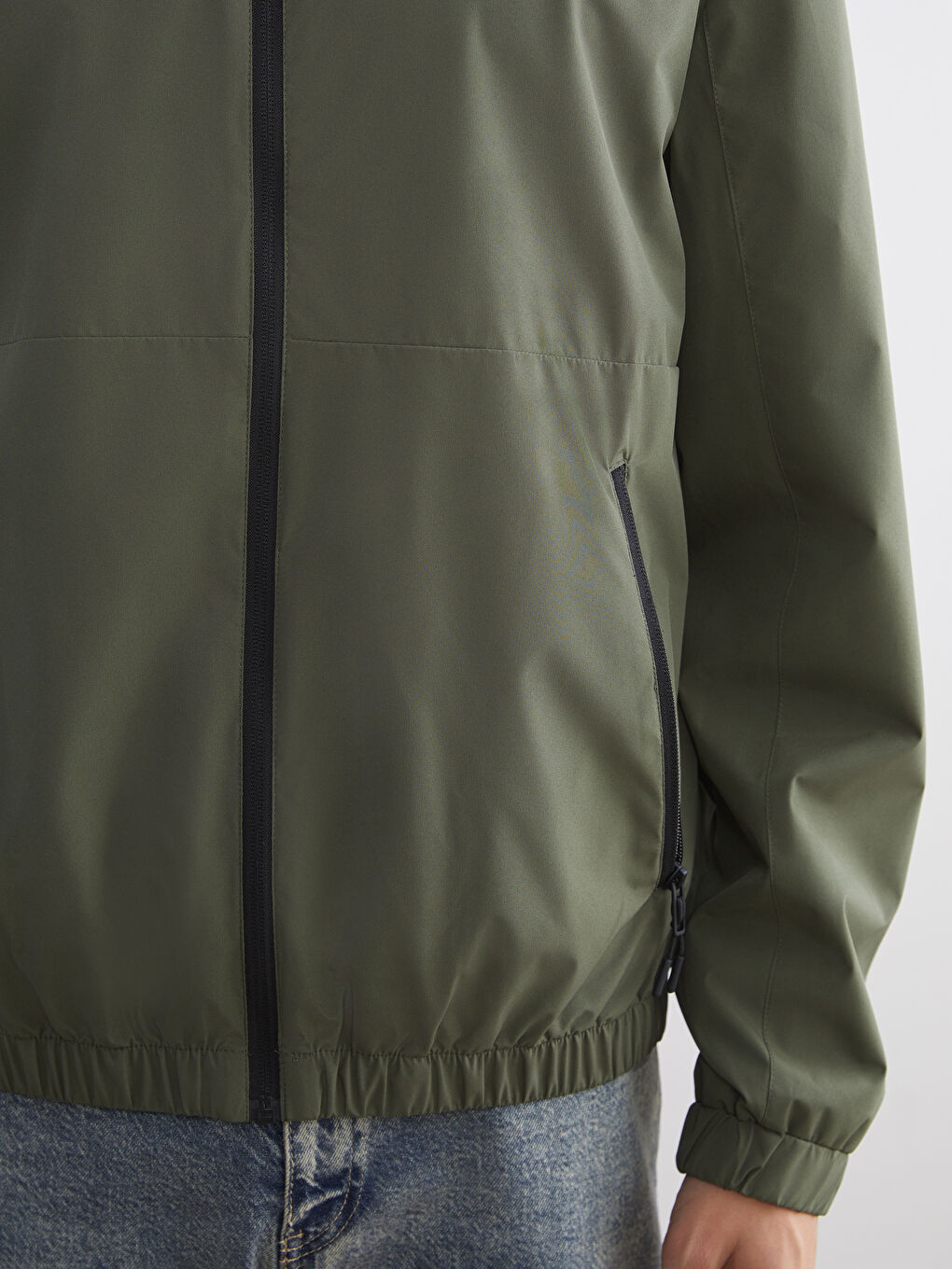 Regular Fit Hooded Men's Raincoat-4