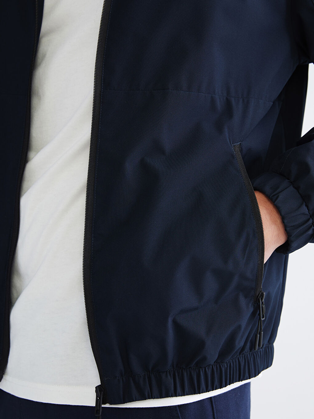 Lacivert Standart Kalıp Kapüşonlu Erkek Yağmurluk-2