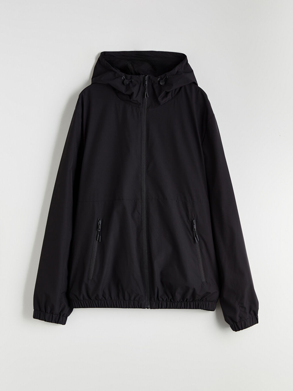 Siyah Standart Kalıp Kapüşonlu Erkek Yağmurluk-11