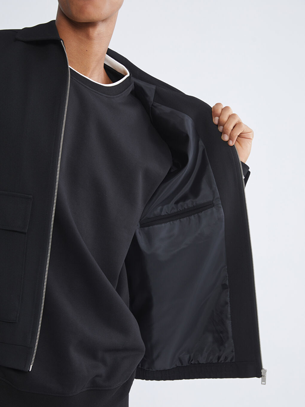 Siyah Standart Kalıp Gömlek Yaka Erkek Mont-2