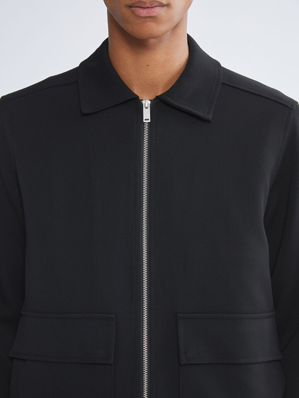 Siyah Standart Kalıp Gömlek Yaka Erkek Mont-3