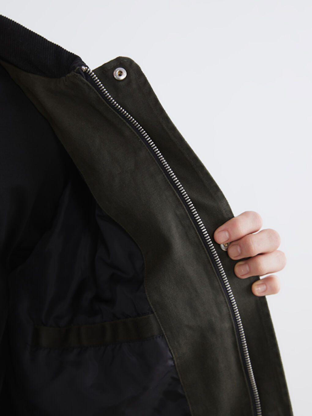 Haki Rahat Kalıp Gömlek Yakalı Erkek Mont-3