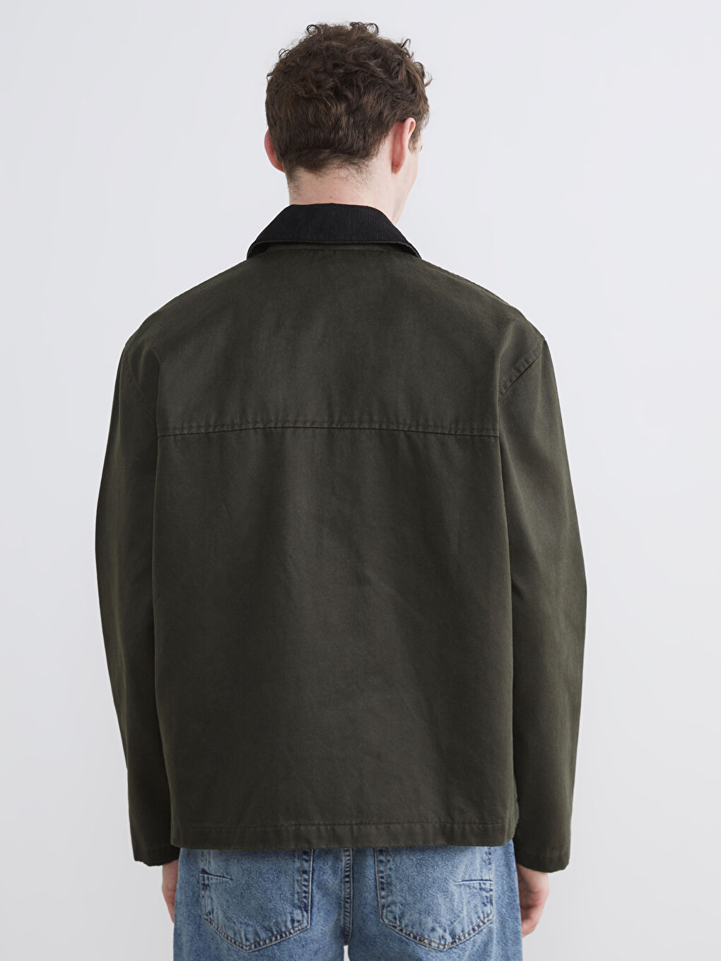 Haki Rahat Kalıp Gömlek Yakalı Erkek Mont-4