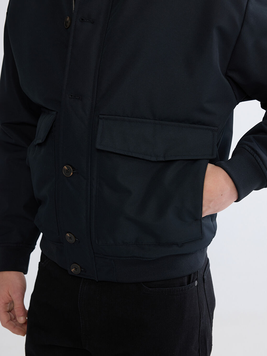 Παλτό με χαλαρή εφαρμογή και κολάρο πουκαμίσου για άνδρες-2