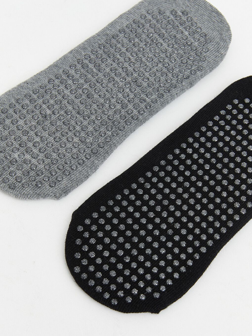 Woman Grey Invisible Socks-2