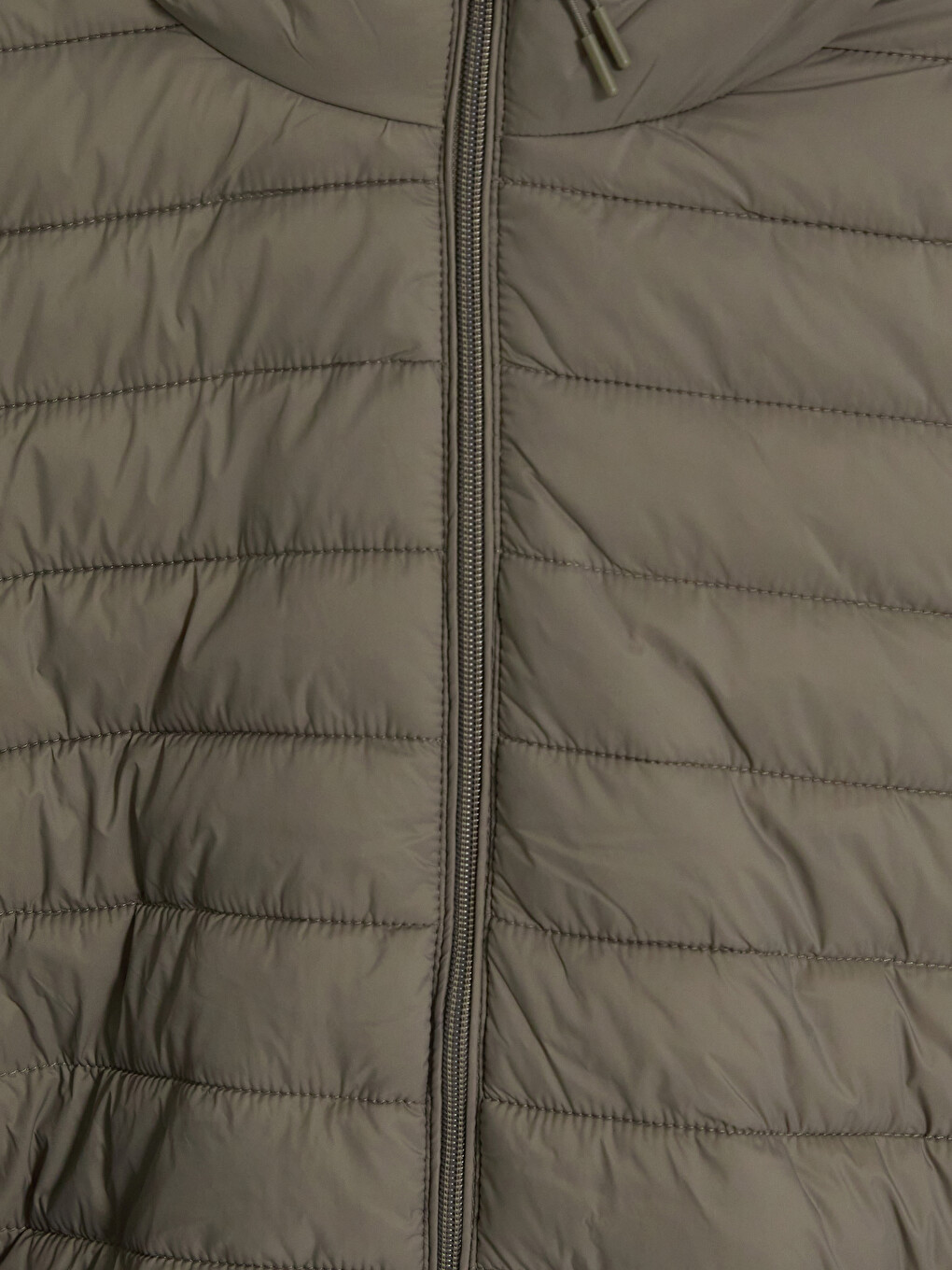 Kahverengi Regular Fit Kapüşonlu Erkek Şişme Mont-5