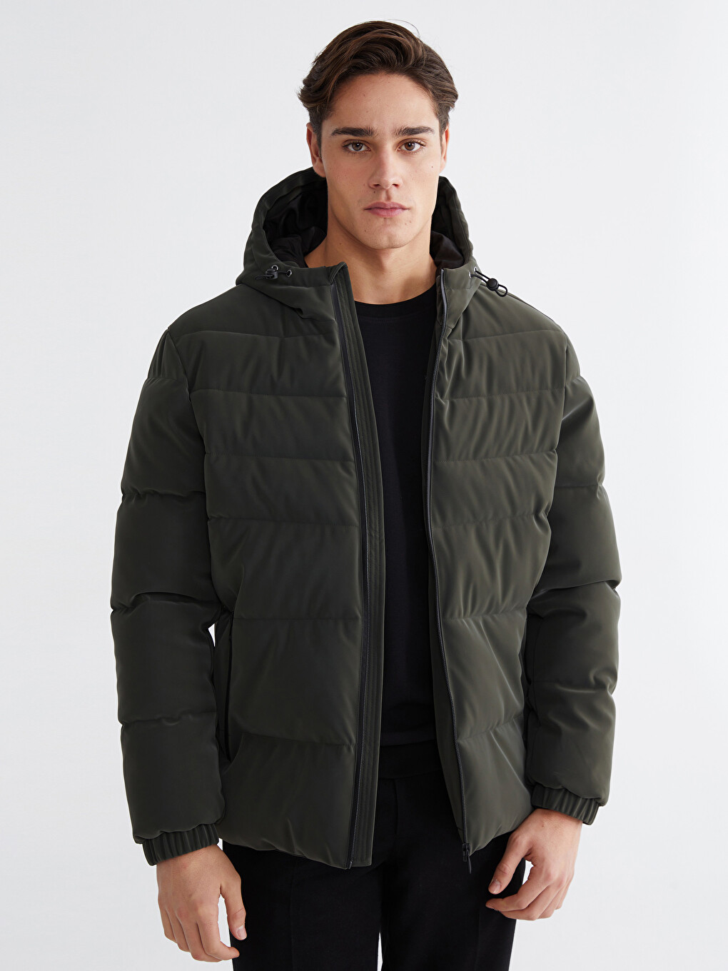 Haki Regular Fit Kapüşonlu Erkek Şişme Mont