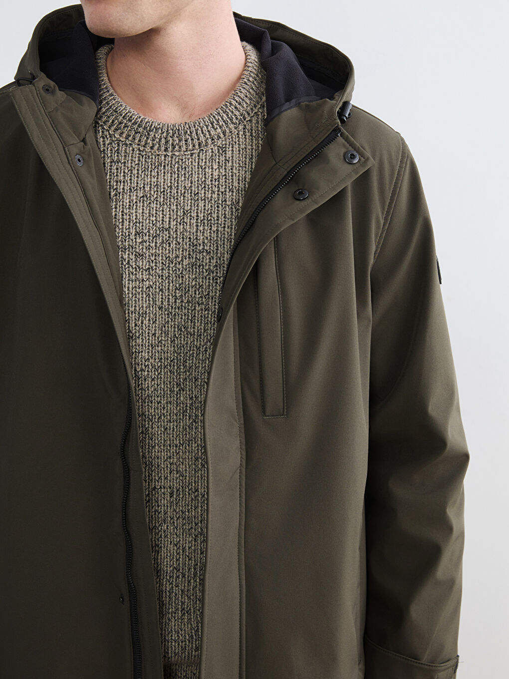 Haki Standart Kalıp Kapüşonlu Erkek Yağmurluk-2